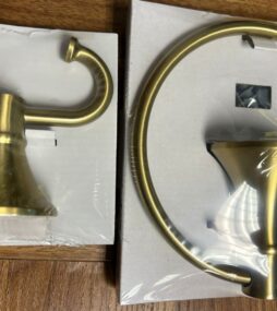 Delta Averland Round Closed Wall-Mounted Towel Ring Bathroom Accessory in Gold and Robe Hook