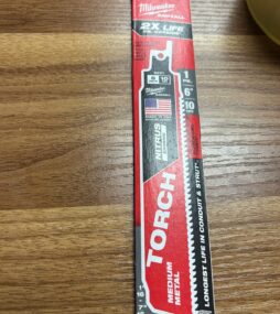 Milwaukee 6 in. 10 TPI TORCH Nitrus Carbide Teeth Medium Metal Cutting SAWZALL Reciprocating Saw Blade