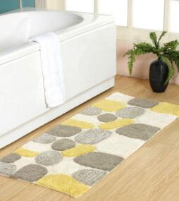 Chesapeake Merchandising Pebbles New Willow 24 in. x 60 in. Bath Rug Runner