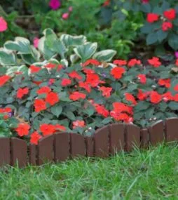 Vigoro 60 ft. x 4.5 in. Brown Decorative Adirondack No-Dig Plastic Landscape Edging Kit
